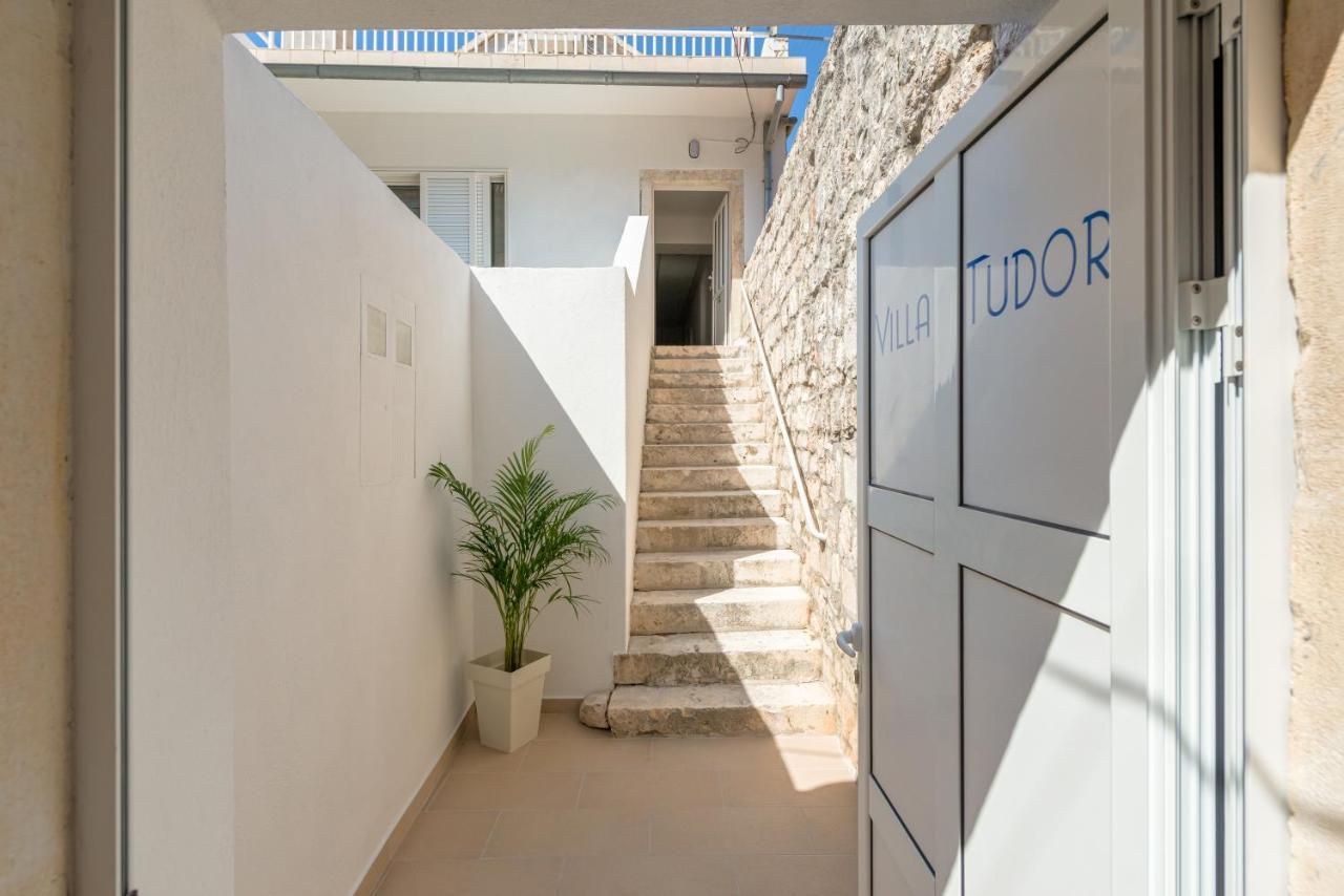 Apartments Villa Tudor 1 Hvar Town Exteriör bild